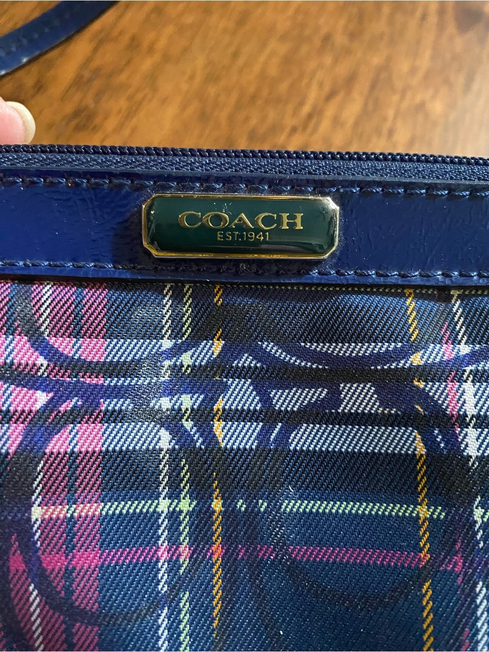 Coach Poppy Plaid wristlet - Picture 6 of 9